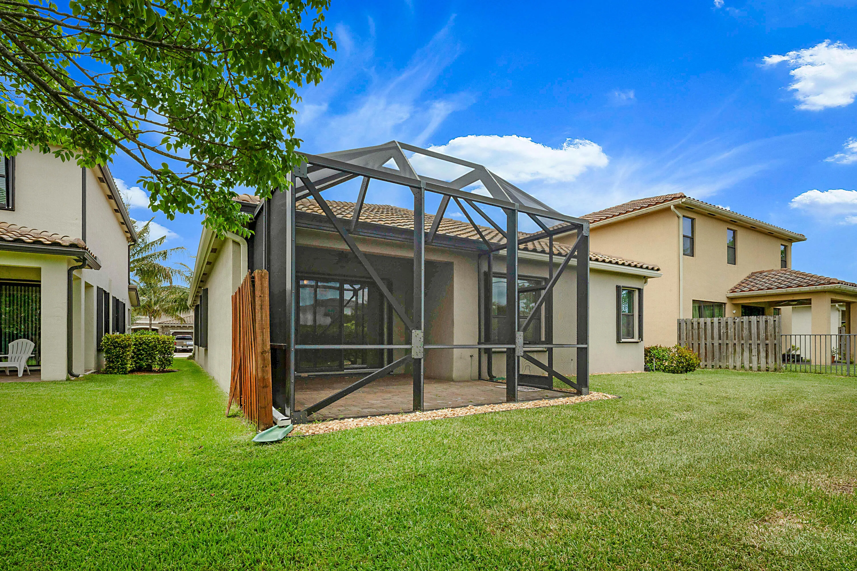 8904 Sea Chase Drive -39