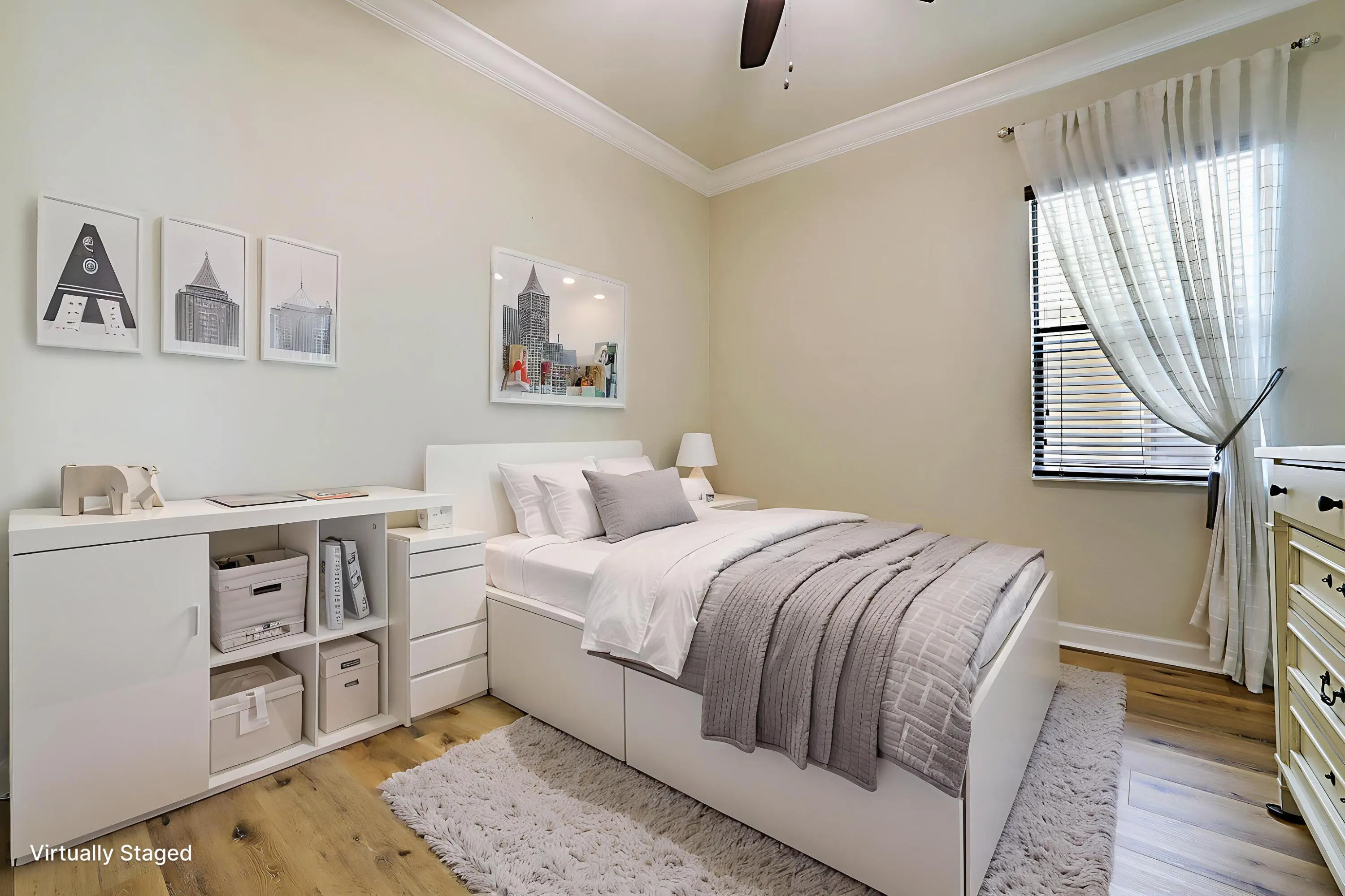 8904-Sea-Chase-Drive-30 - Kids Room - Mo