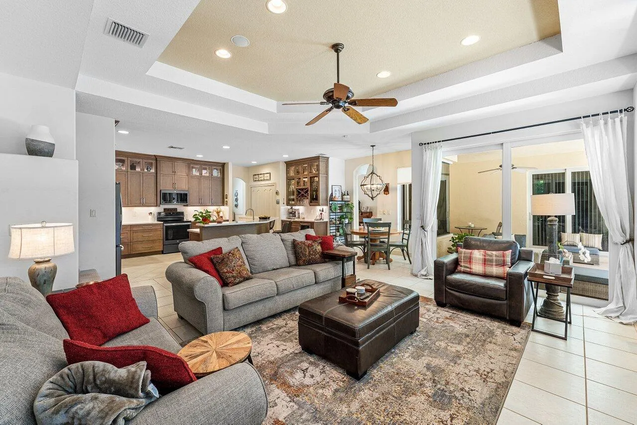 010-15730GlenWillowLane-Wellington-FL-33