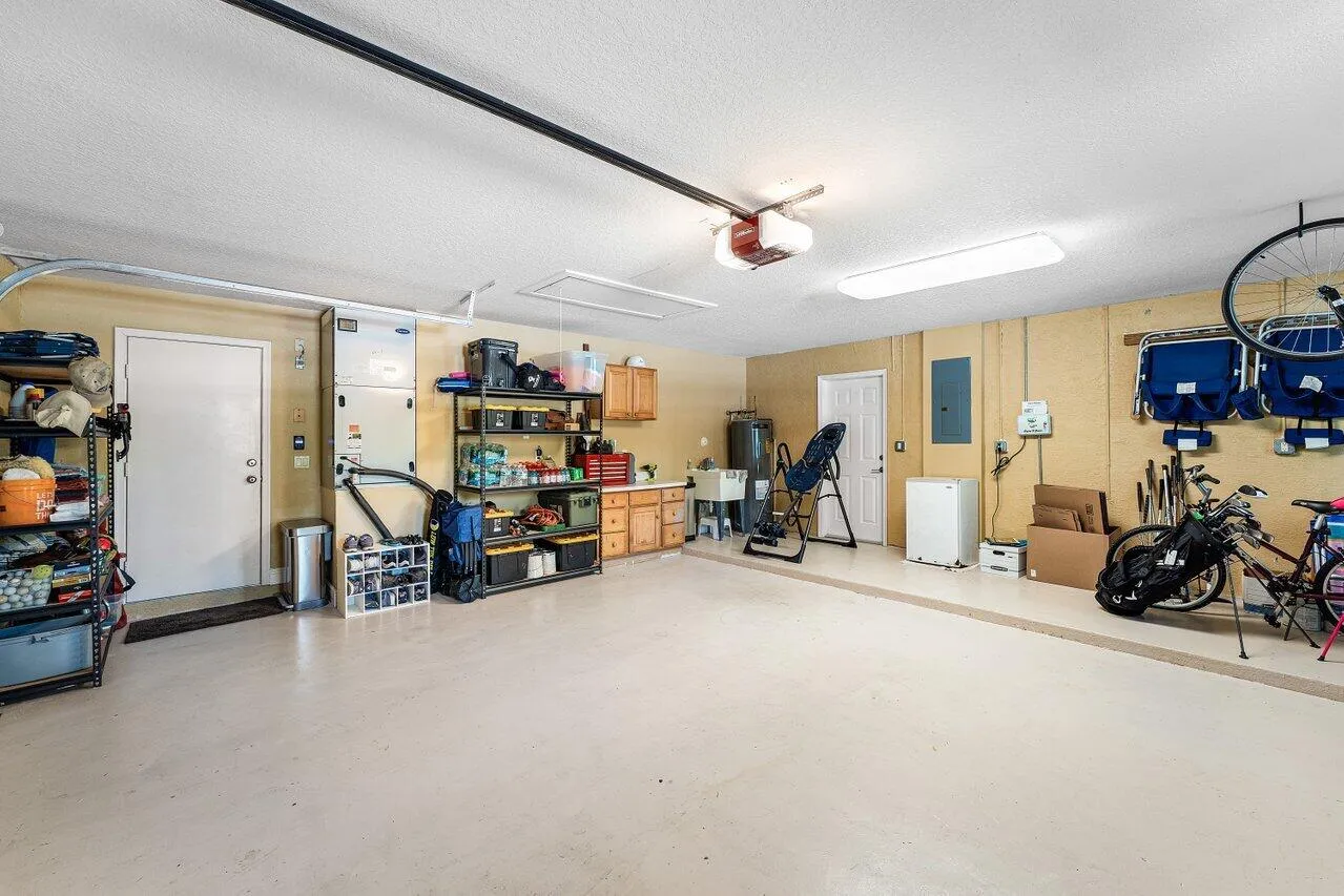 035-15730GlenWillowLane-Wellington-FL-33