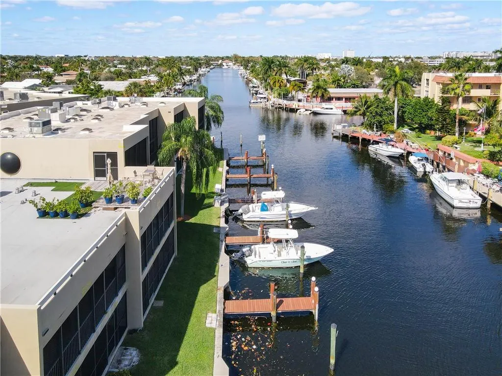 Canal North