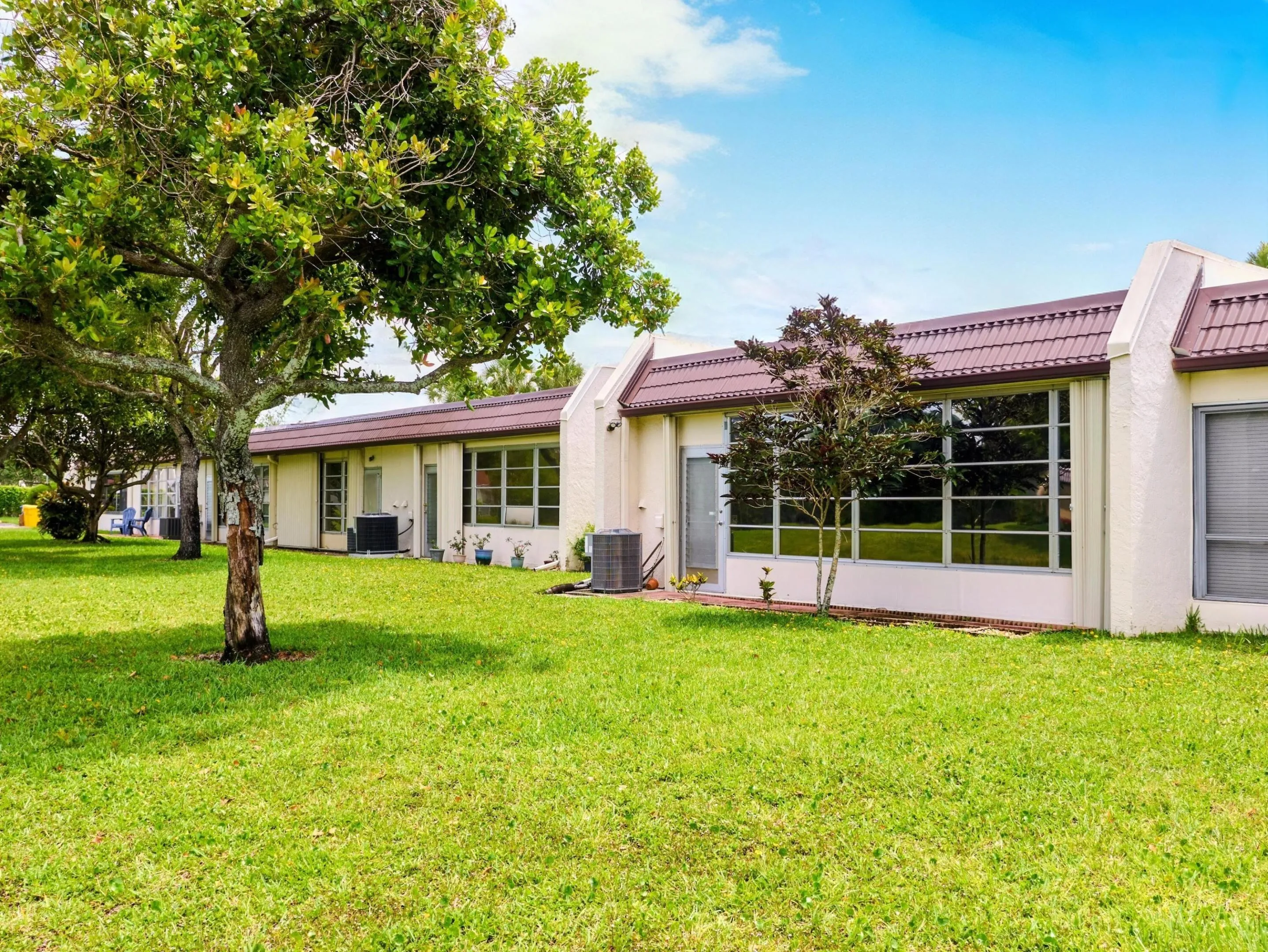 175 Lake Susan Lane West Palm Beach FL