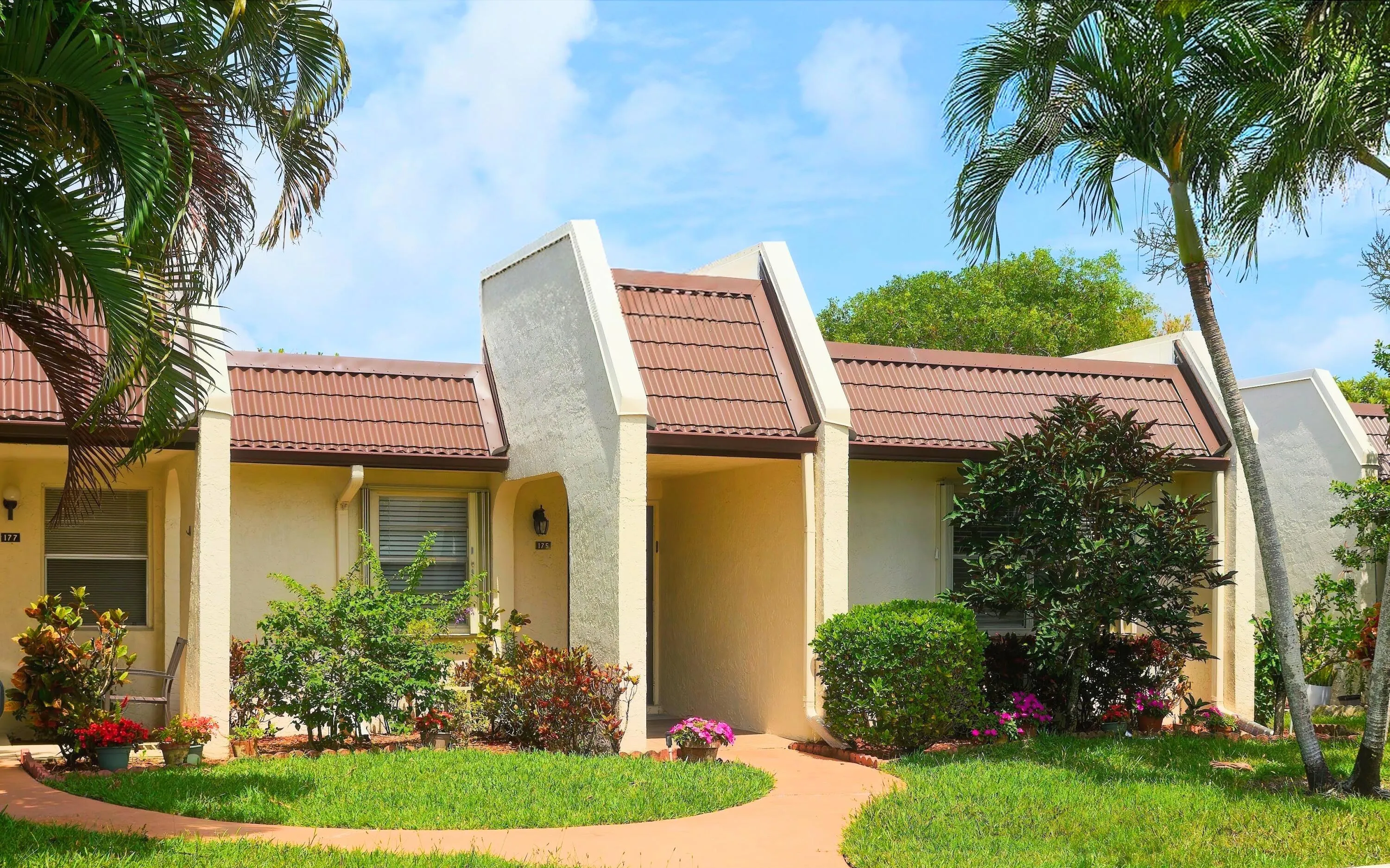 175 Lake Susan Lane West Palm Beach FL