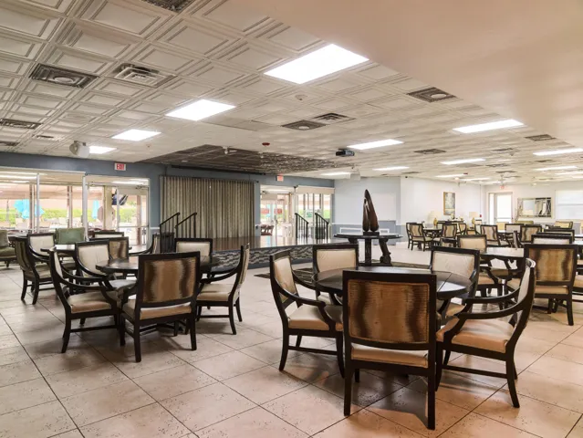 Golden Lakes Village Clubhouse