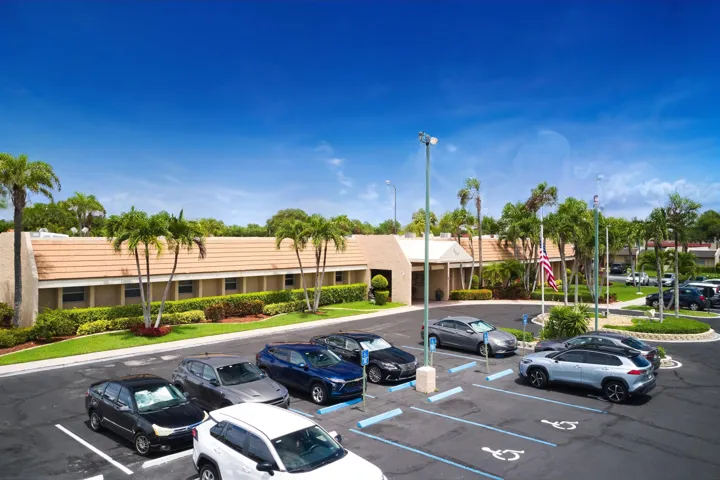175 Lake Susan Lane West Palm Beach FL