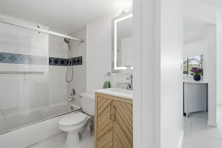 2 bedroom, first floor