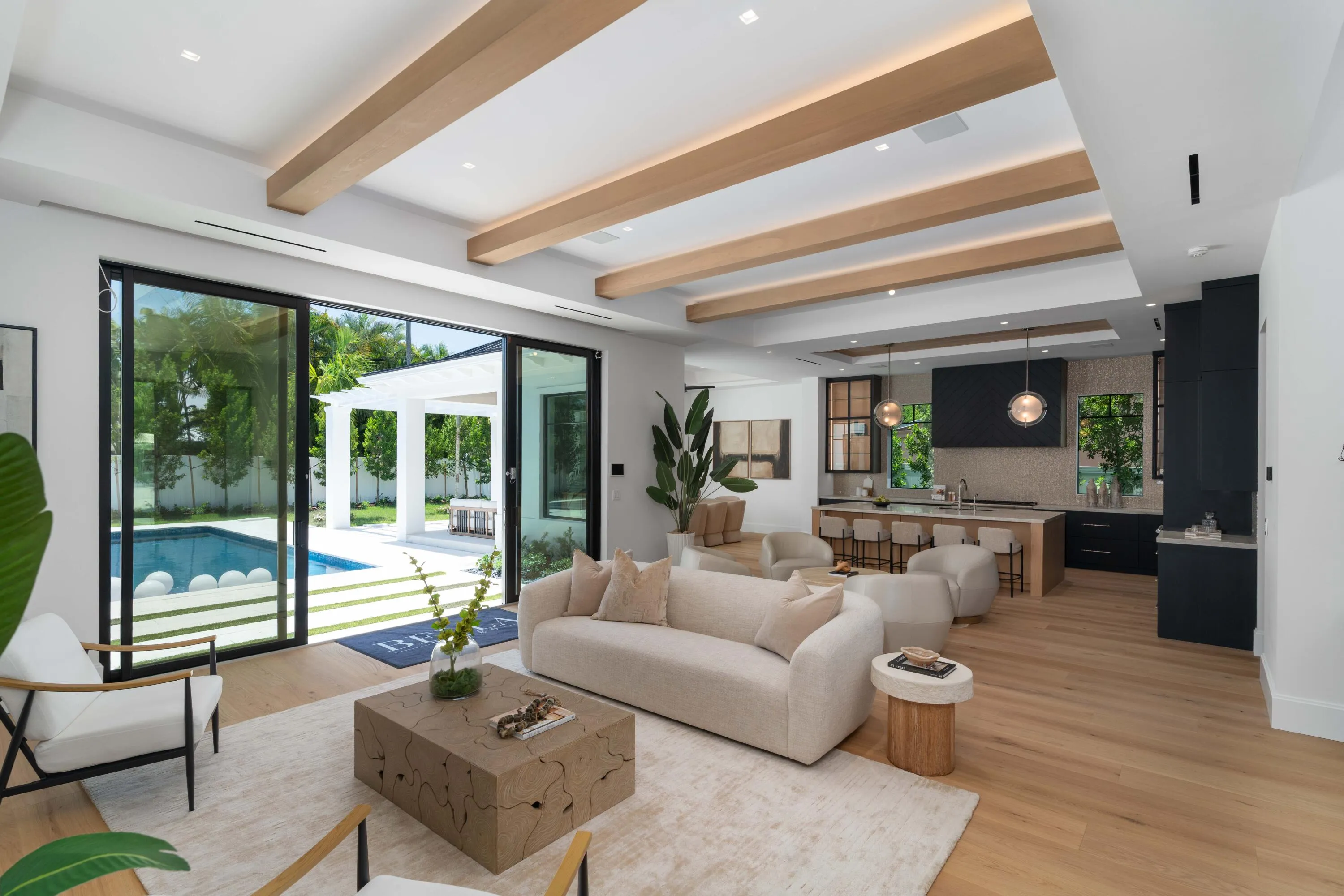 DayInterior-1