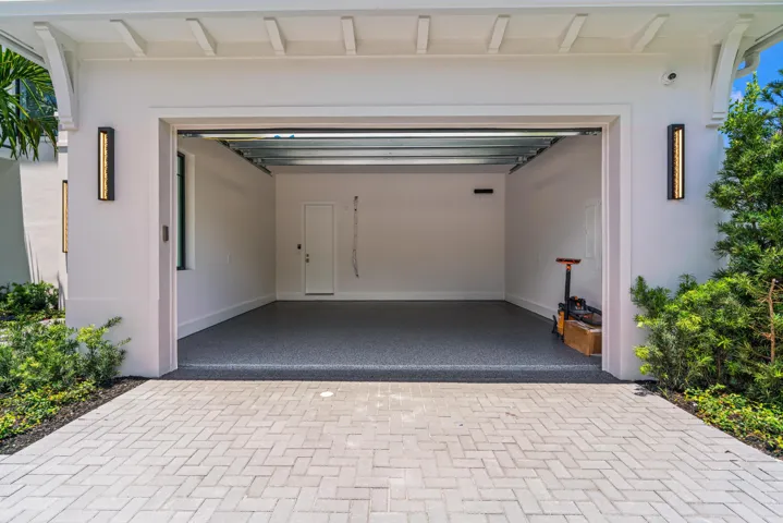 DayExterior-2