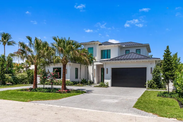 DayExterior-4