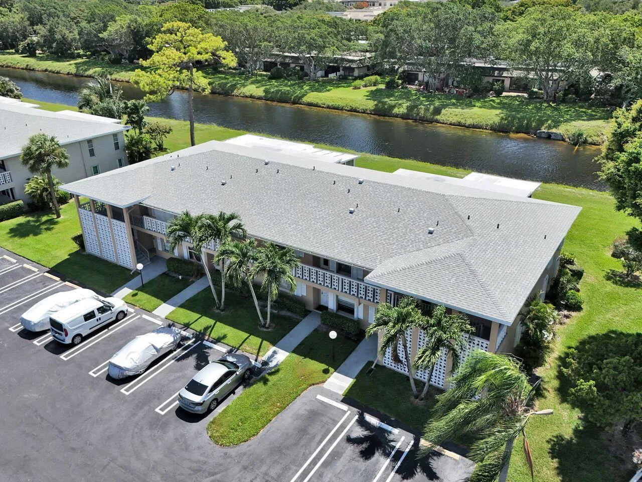 DELRAY BEACH CONDO