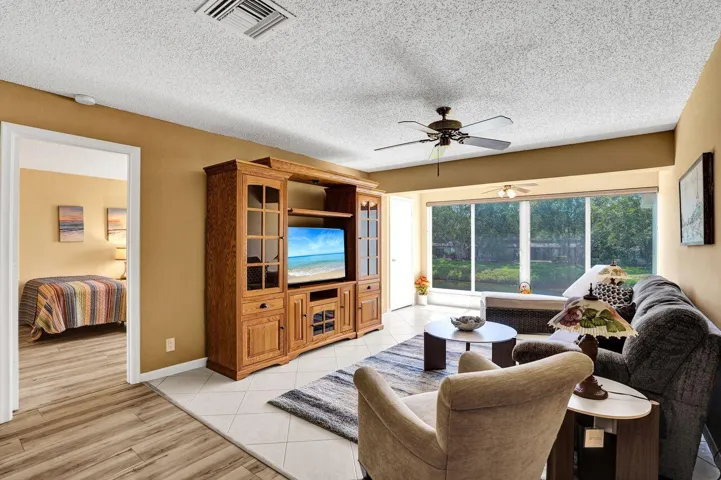 DELRAY BEACH CONDO