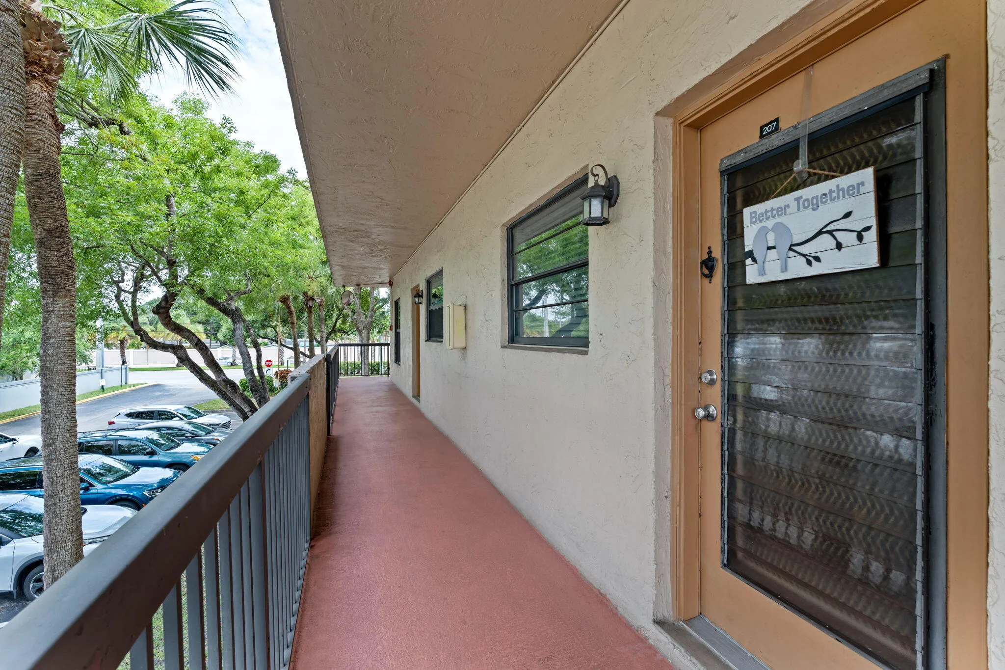 1-web-or-mls-A7406798