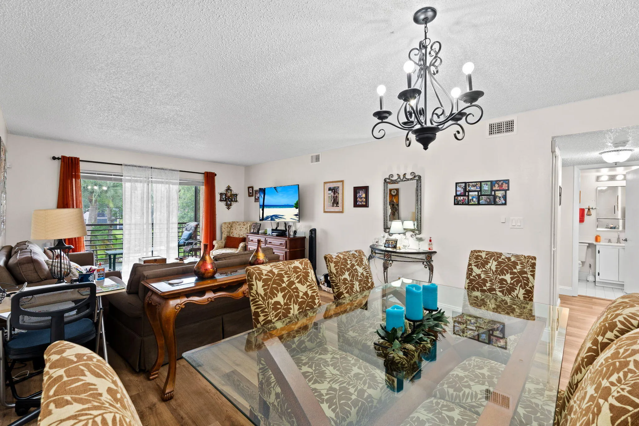 9-web-or-mls-A7406807