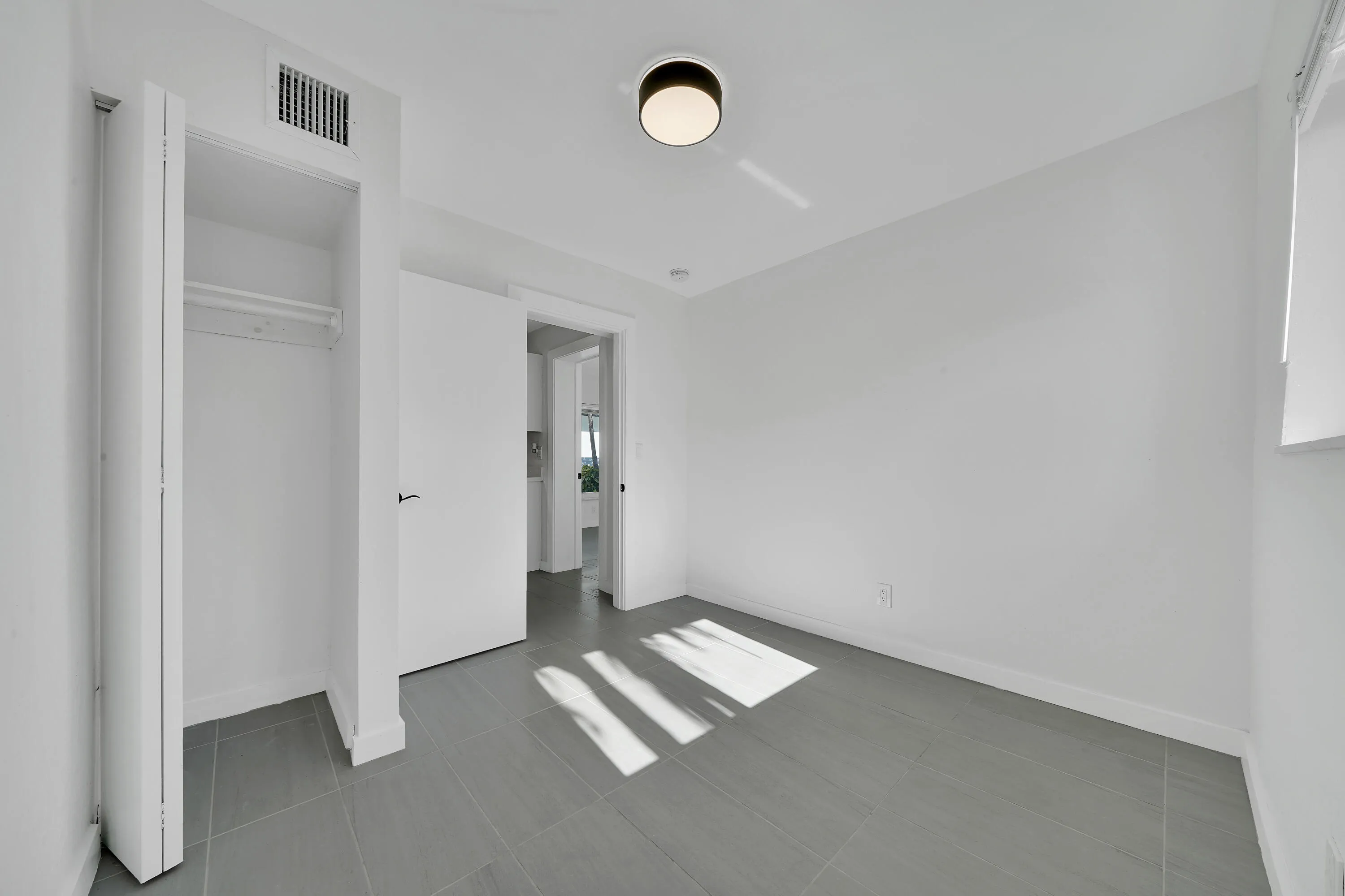 6 Guest Bedroom 3 (4)