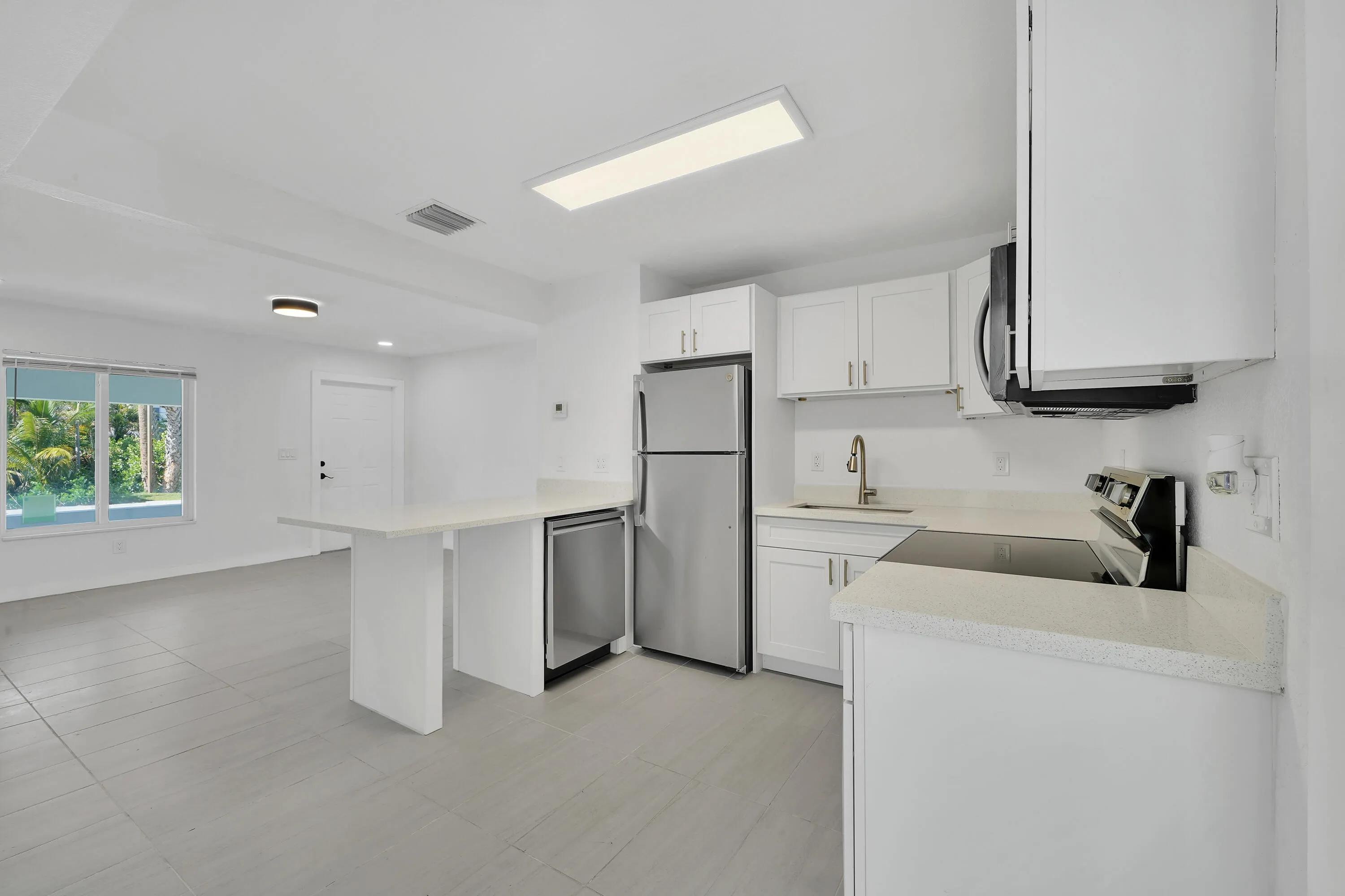 5 Kitchen (2)