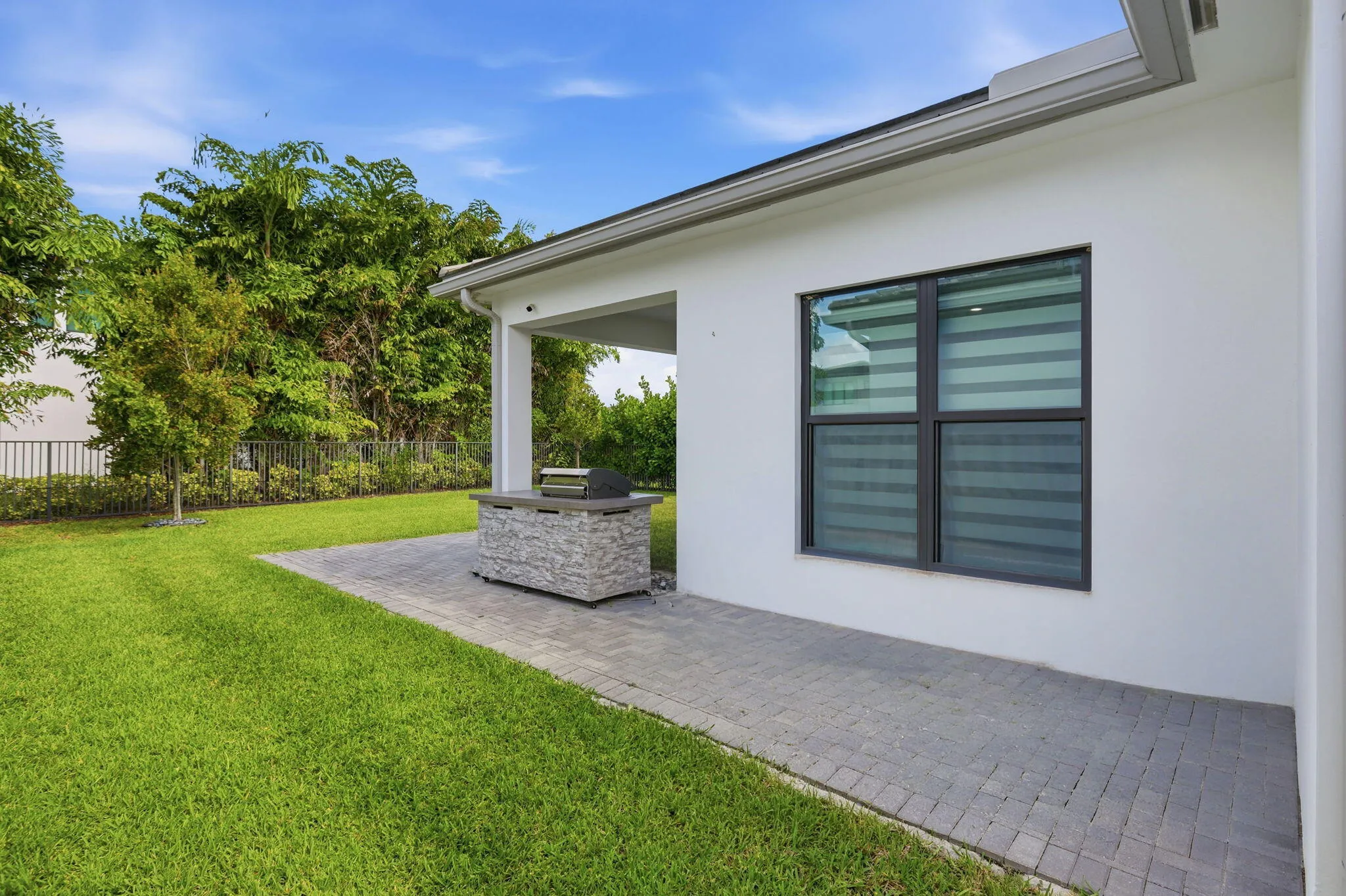 Property photo 32