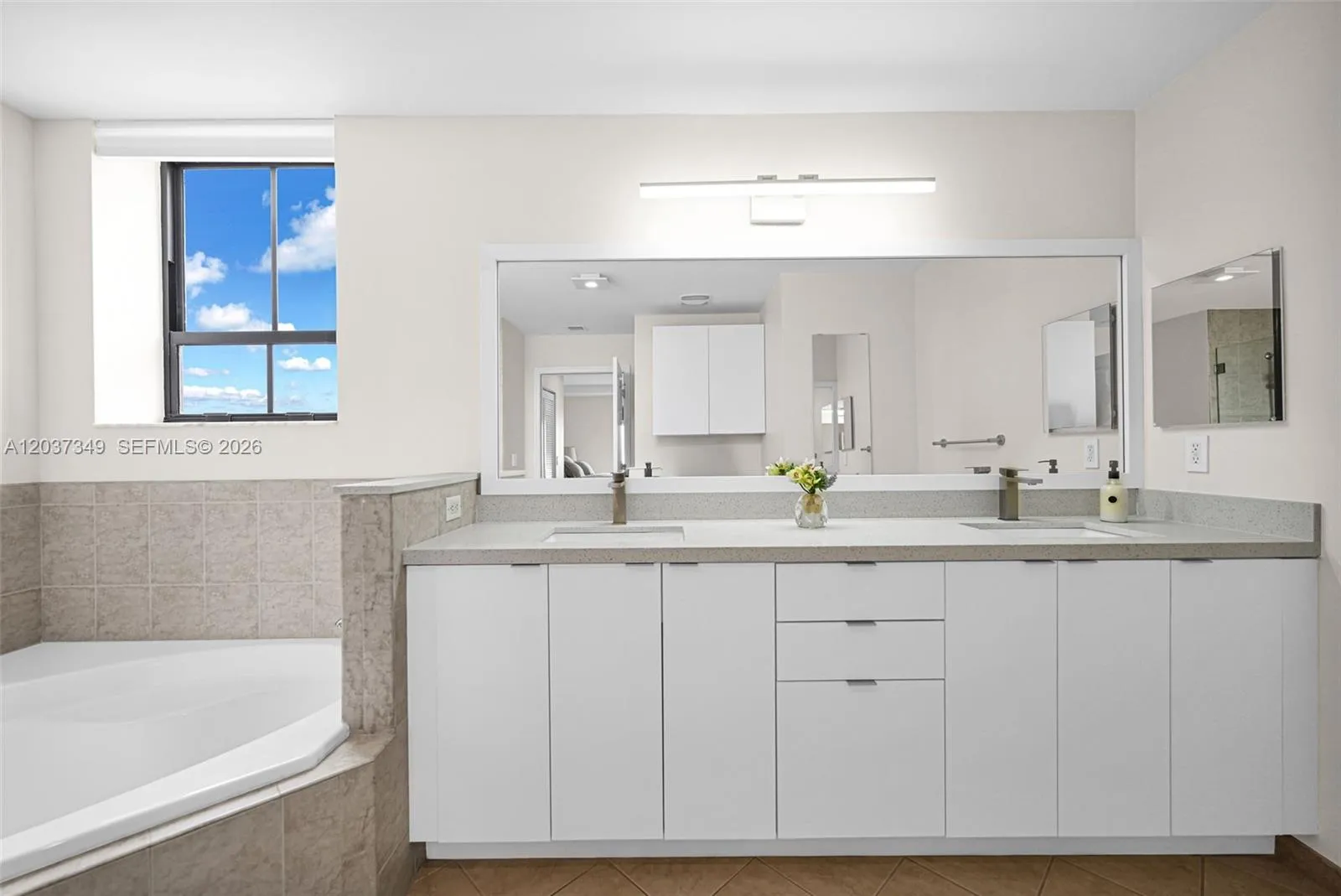 Property photo 50