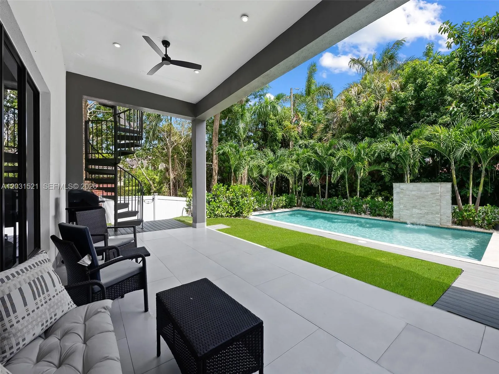 Property photo 35