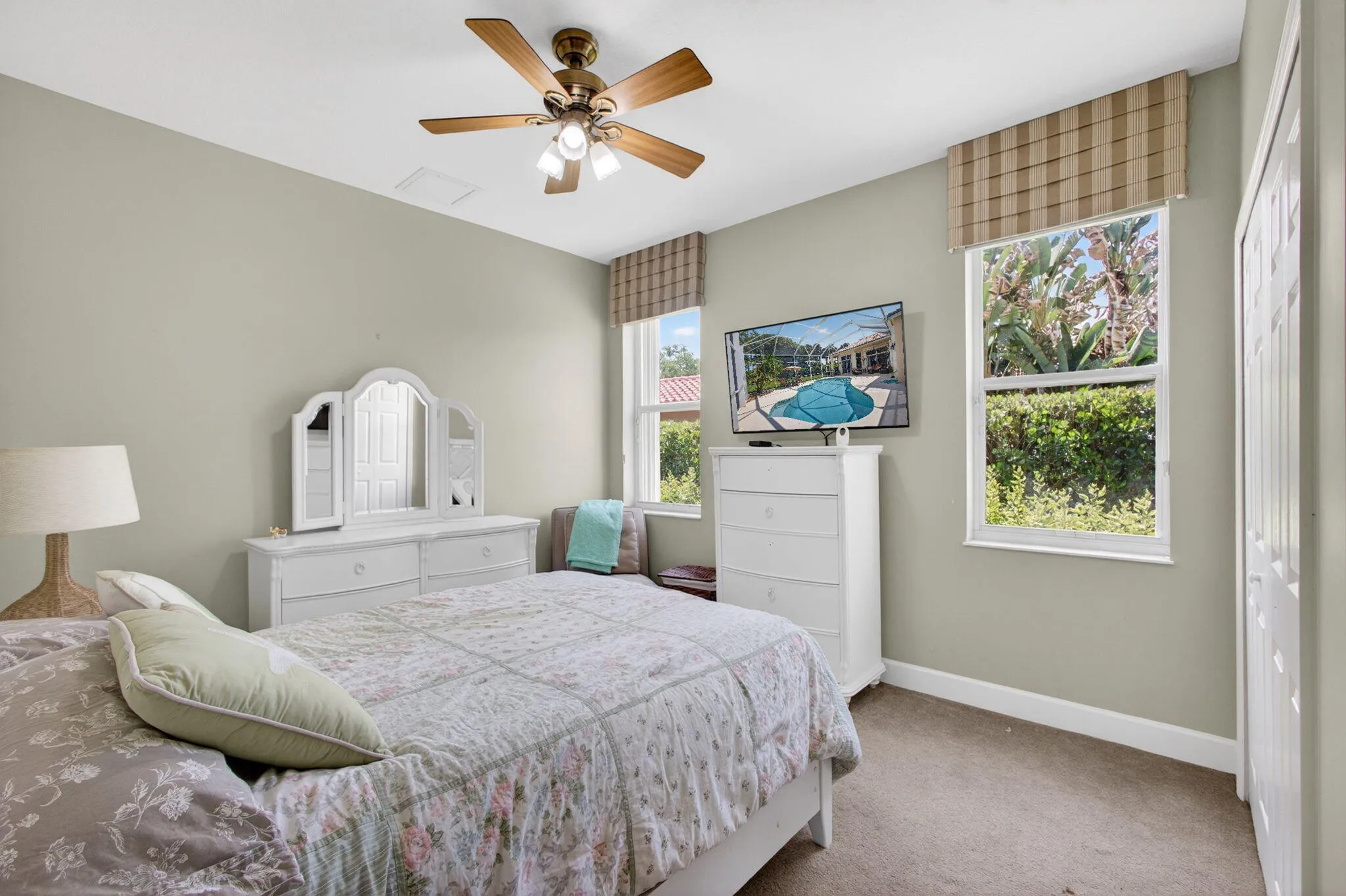Property photo 35
