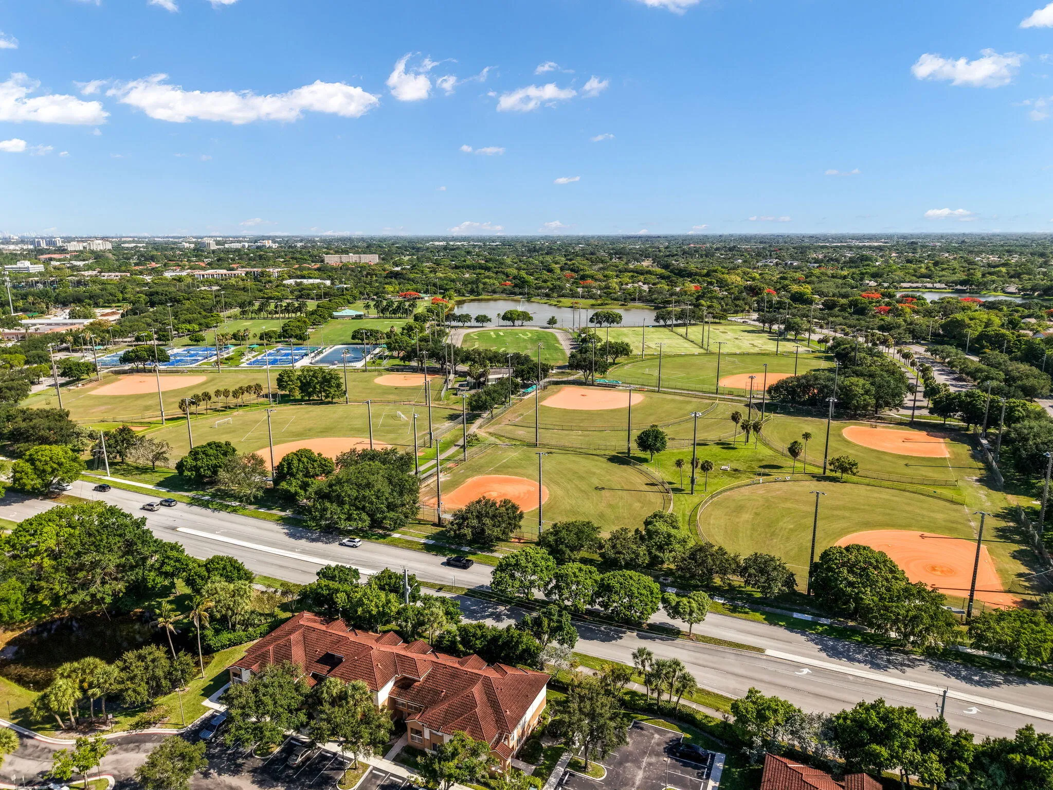 Close to Central Park, Schools ++