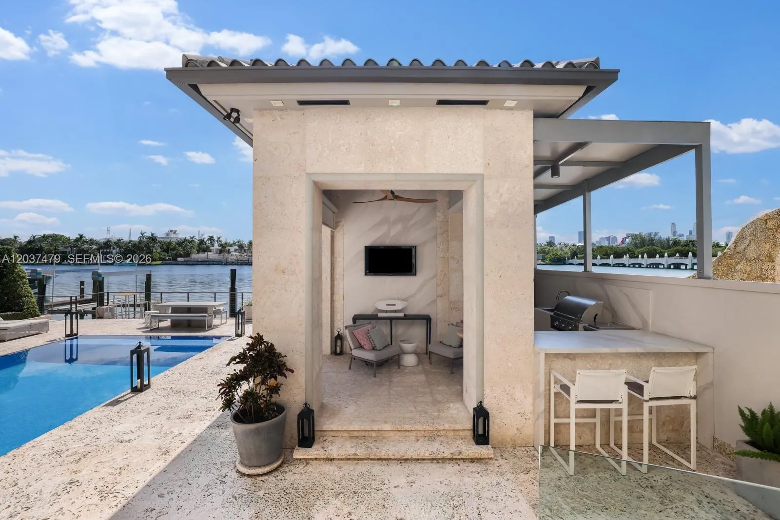 Property photo 32