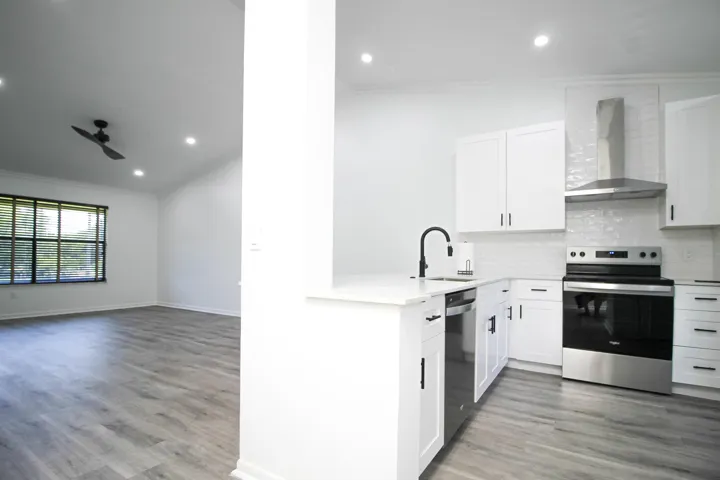 Kitchen/Living/Dining