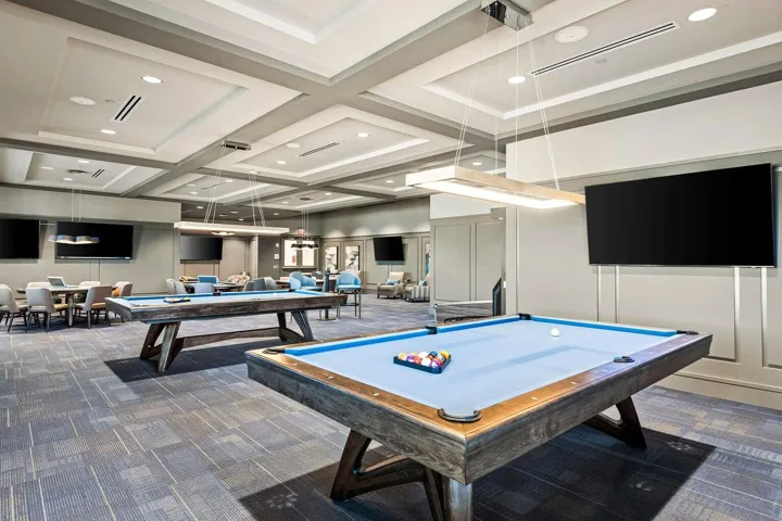 BILLARDS ROOM