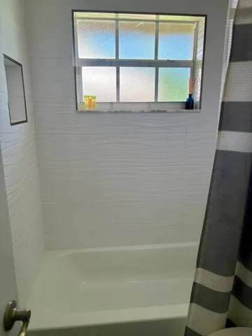 2nd Bathroom