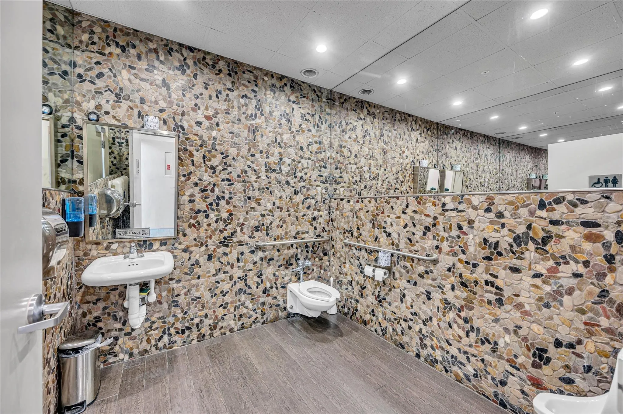Property photo 29