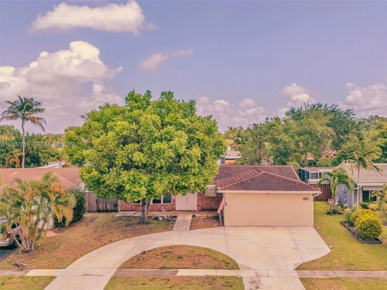 Front of the house, circular driveway