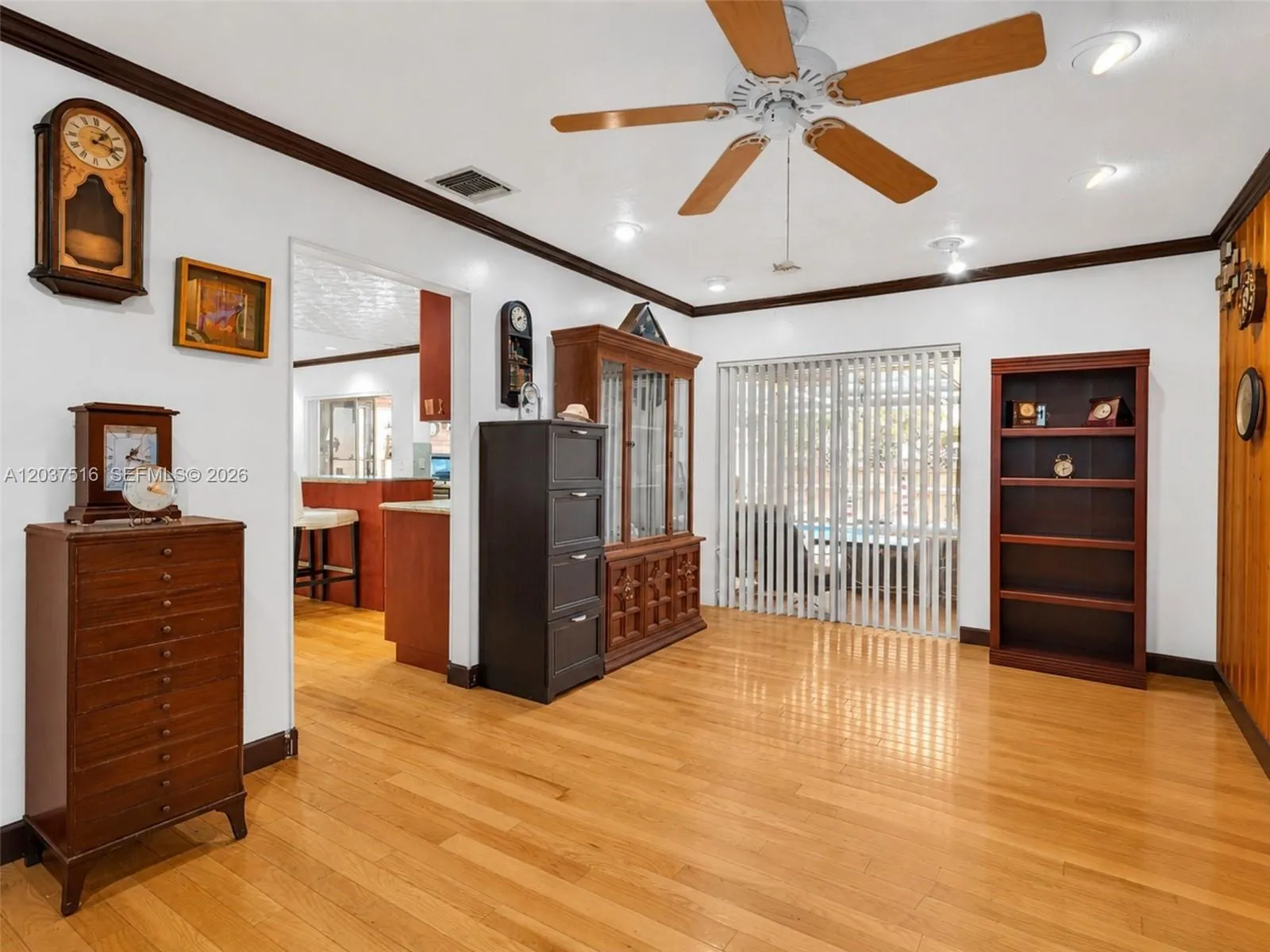 Easily convertible to a 5th bedroom