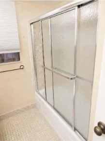 MasterBathShower