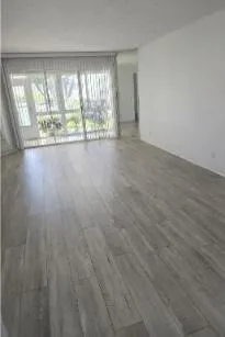 LivingRoom1