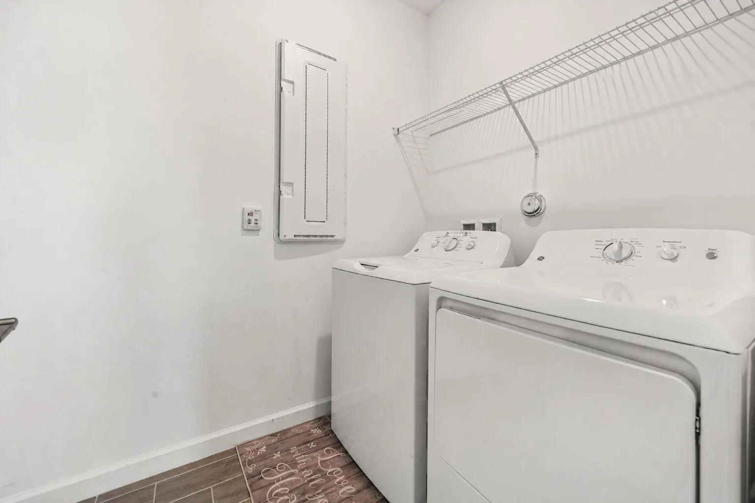 26-web-or-mls-Laundry Room