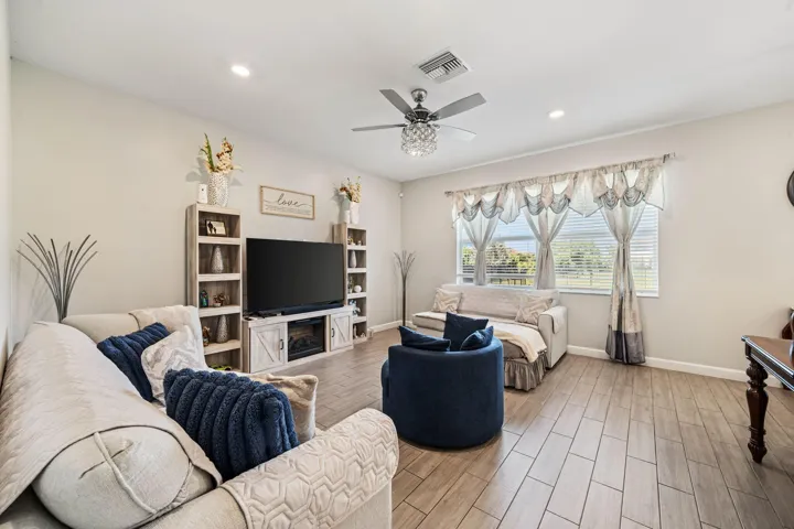 10-web-or-mls-DSC07493