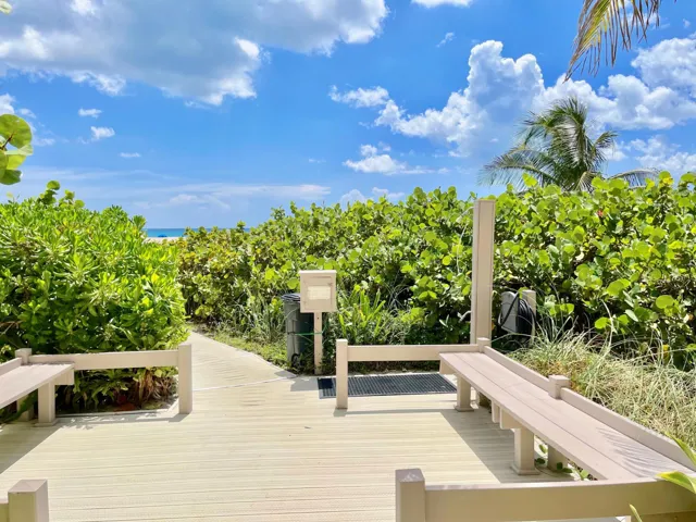 WALKWAY TO BEACH