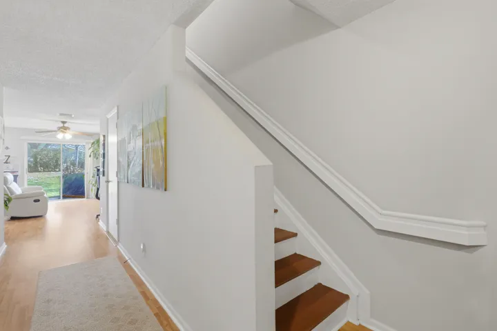 6929 Willow Creek -15