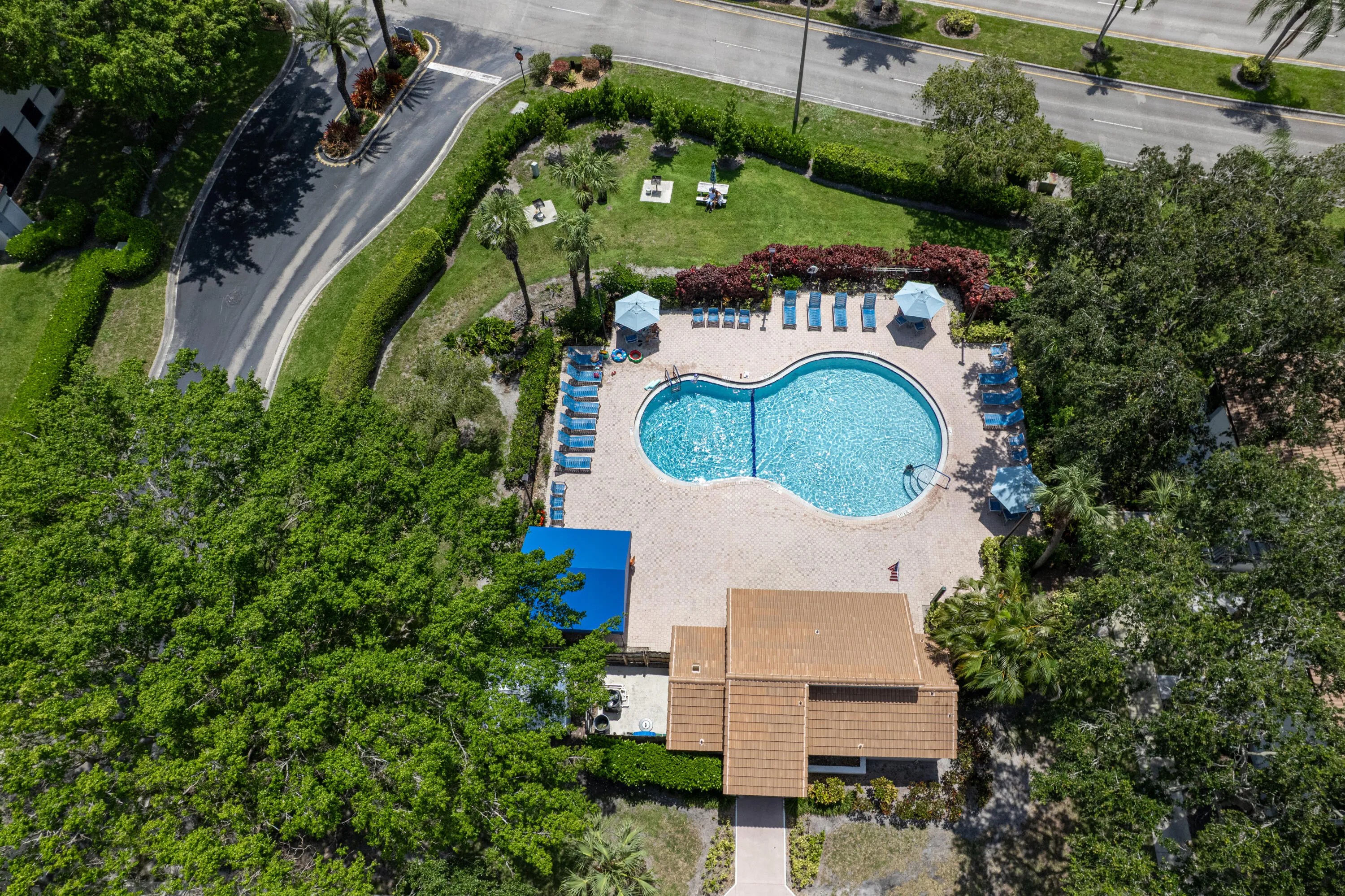 Local Pool