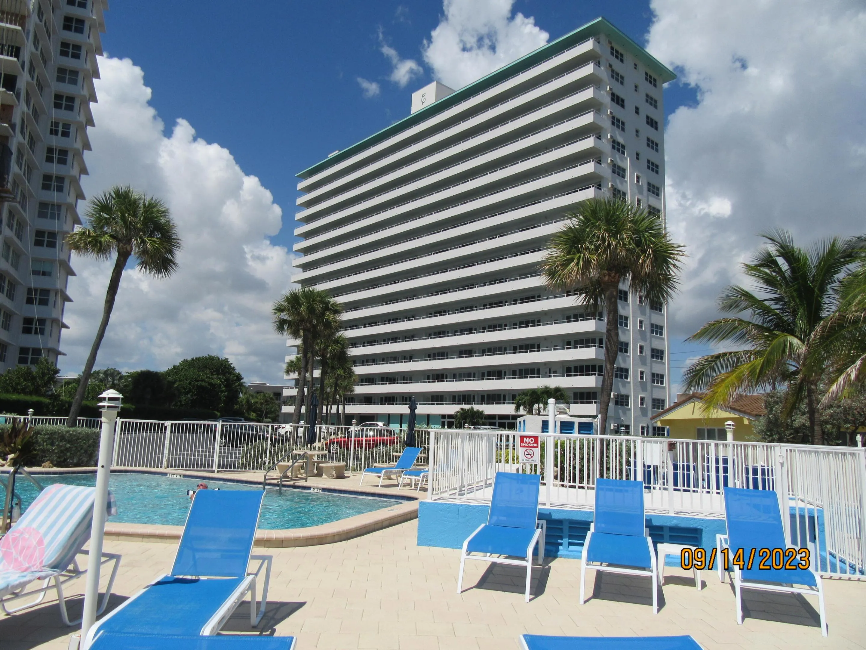 CARIBE FROM THE POOL/BEACH