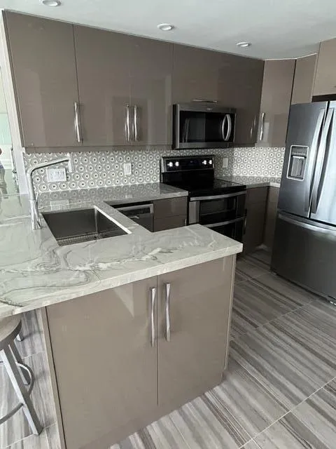 STAINLESS STEEL WHIRLPOOL APPLIANCES