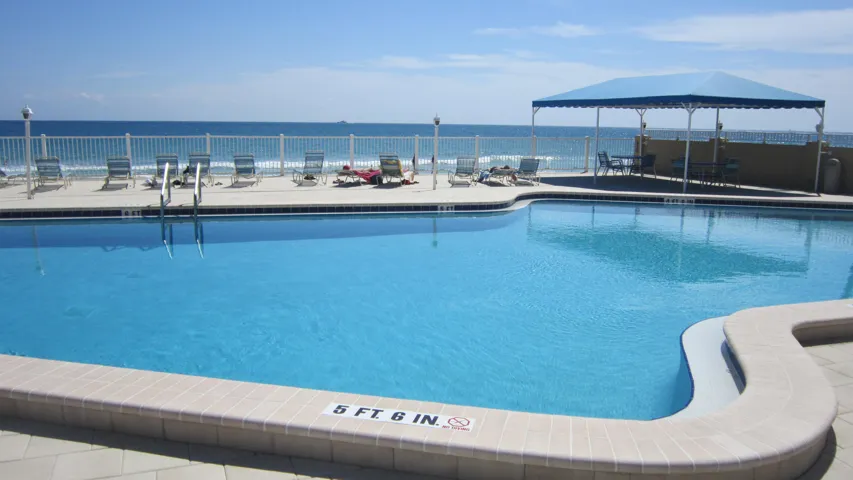 HEATED POOL