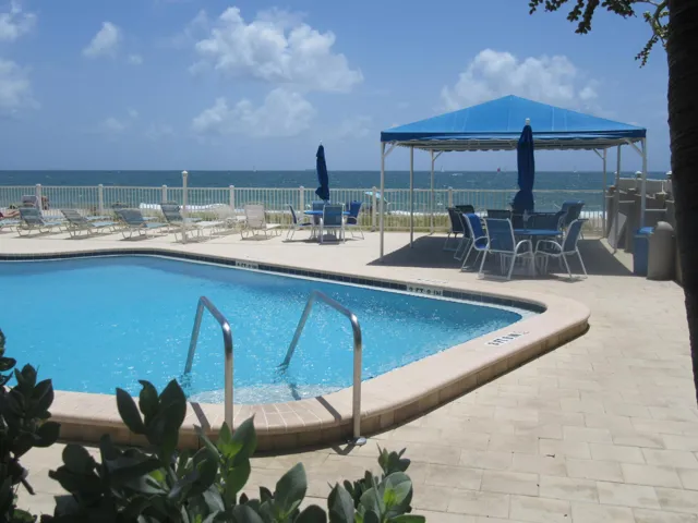 POOL DECK OVER LOOKS THE BEACH