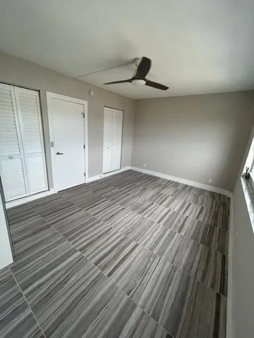 SPACIOUS BEDROOM