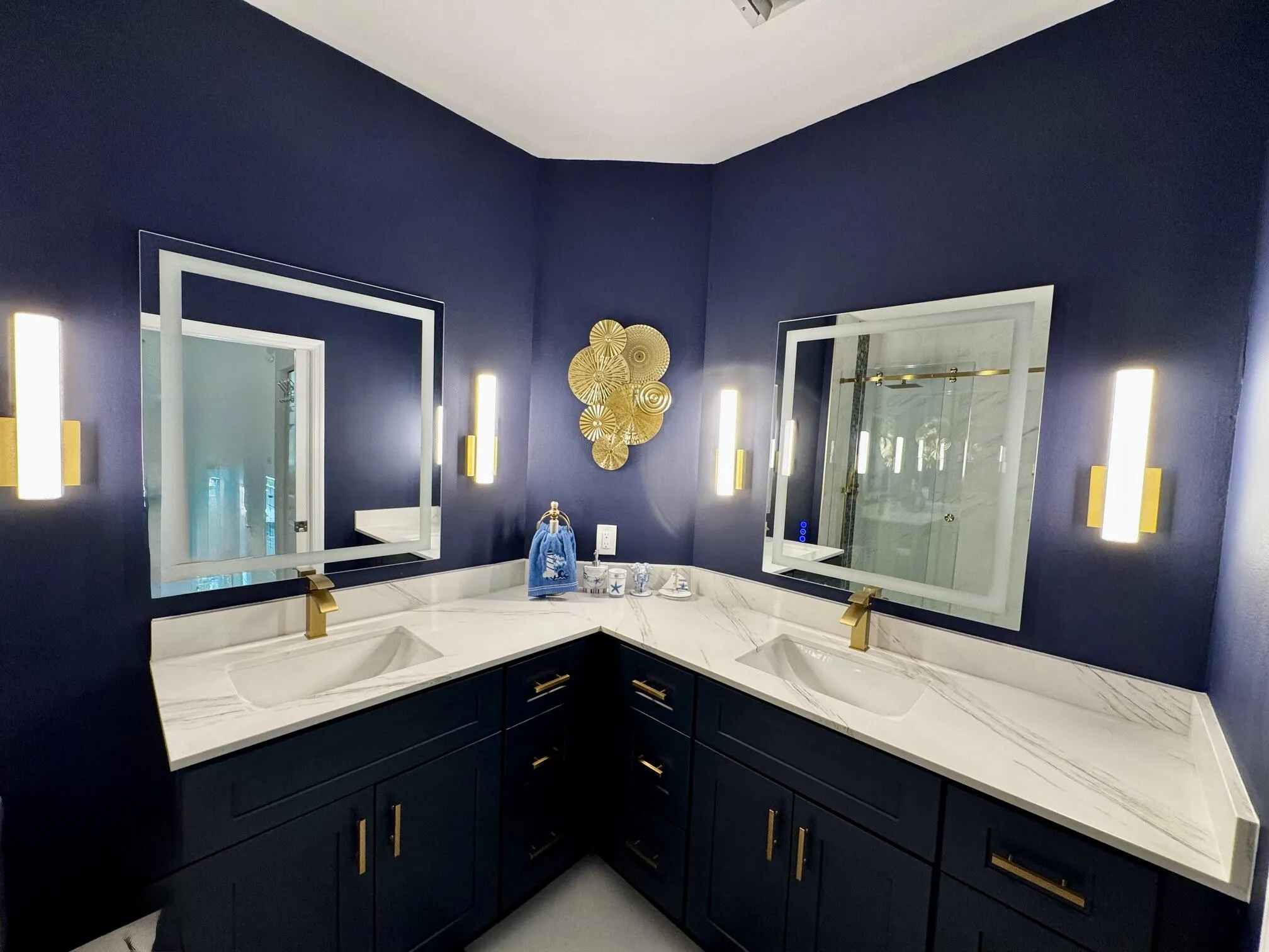 Primary Bathroom (2)