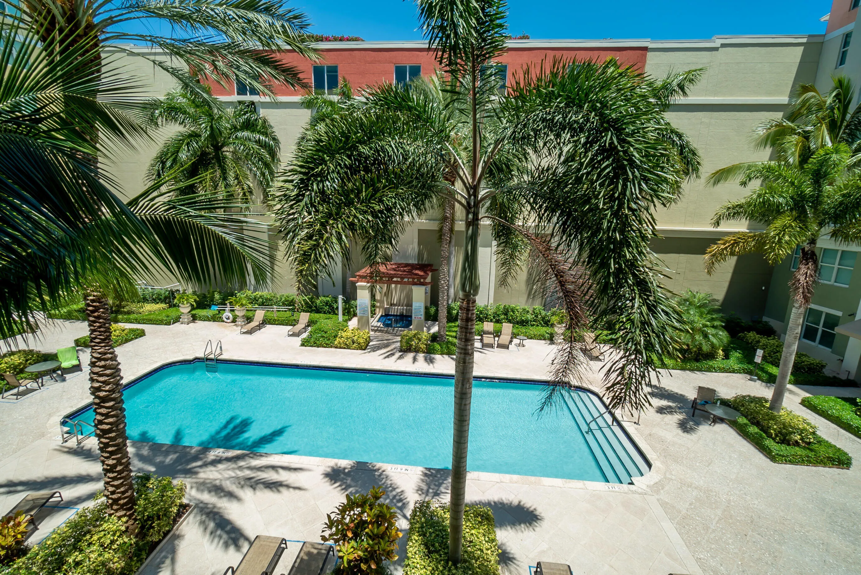 +Pool 804 Bldg