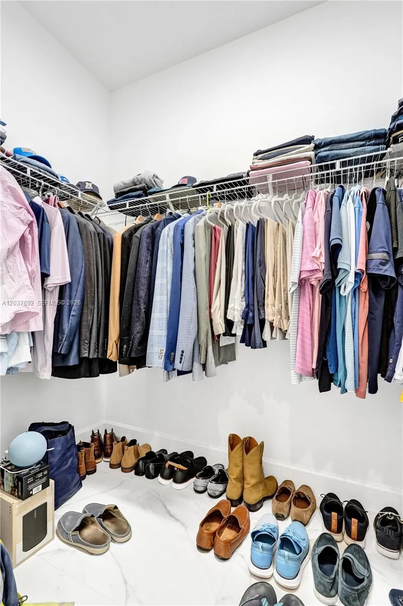 Property photo 44