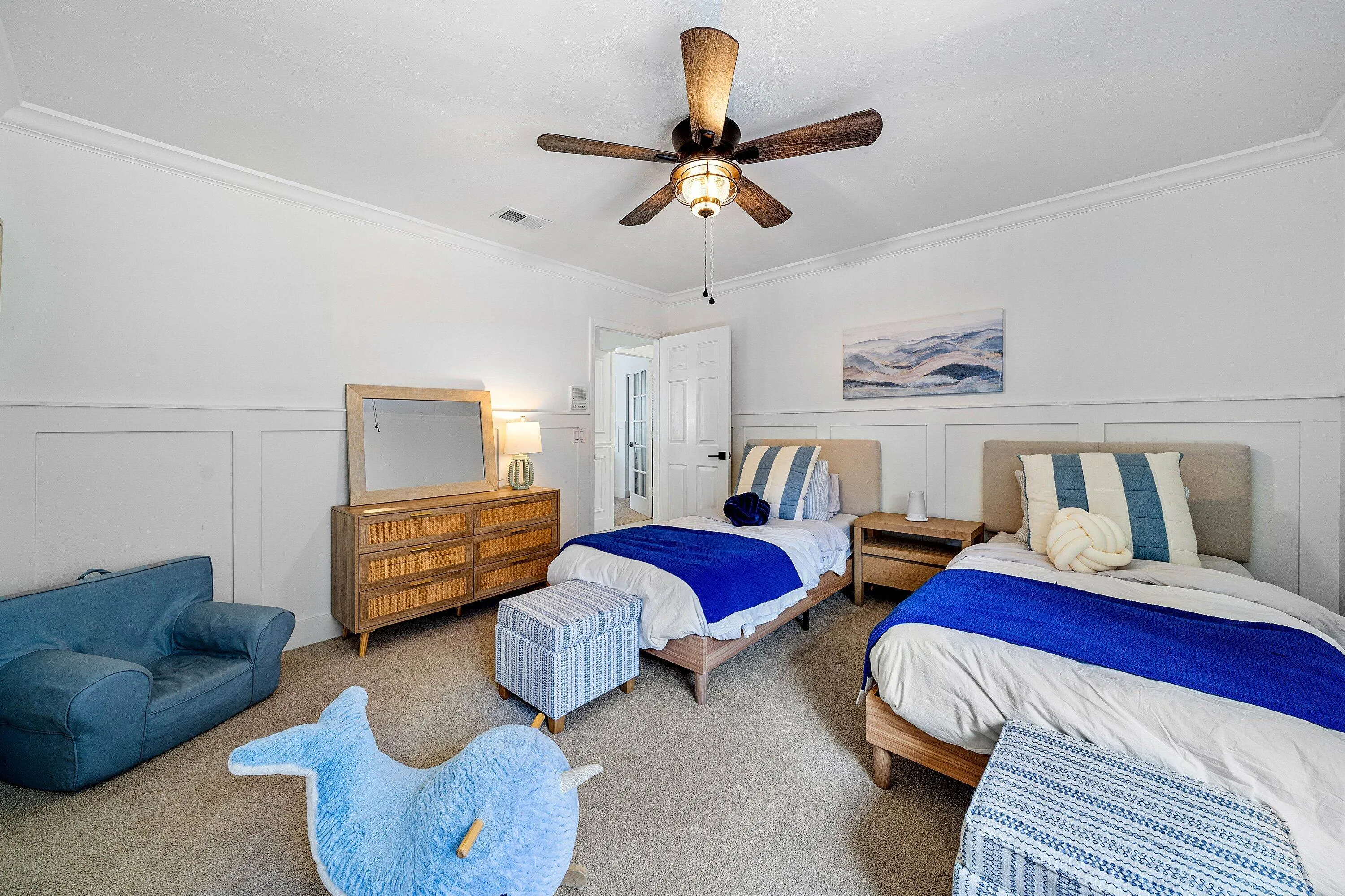 Guest Bedroom 5