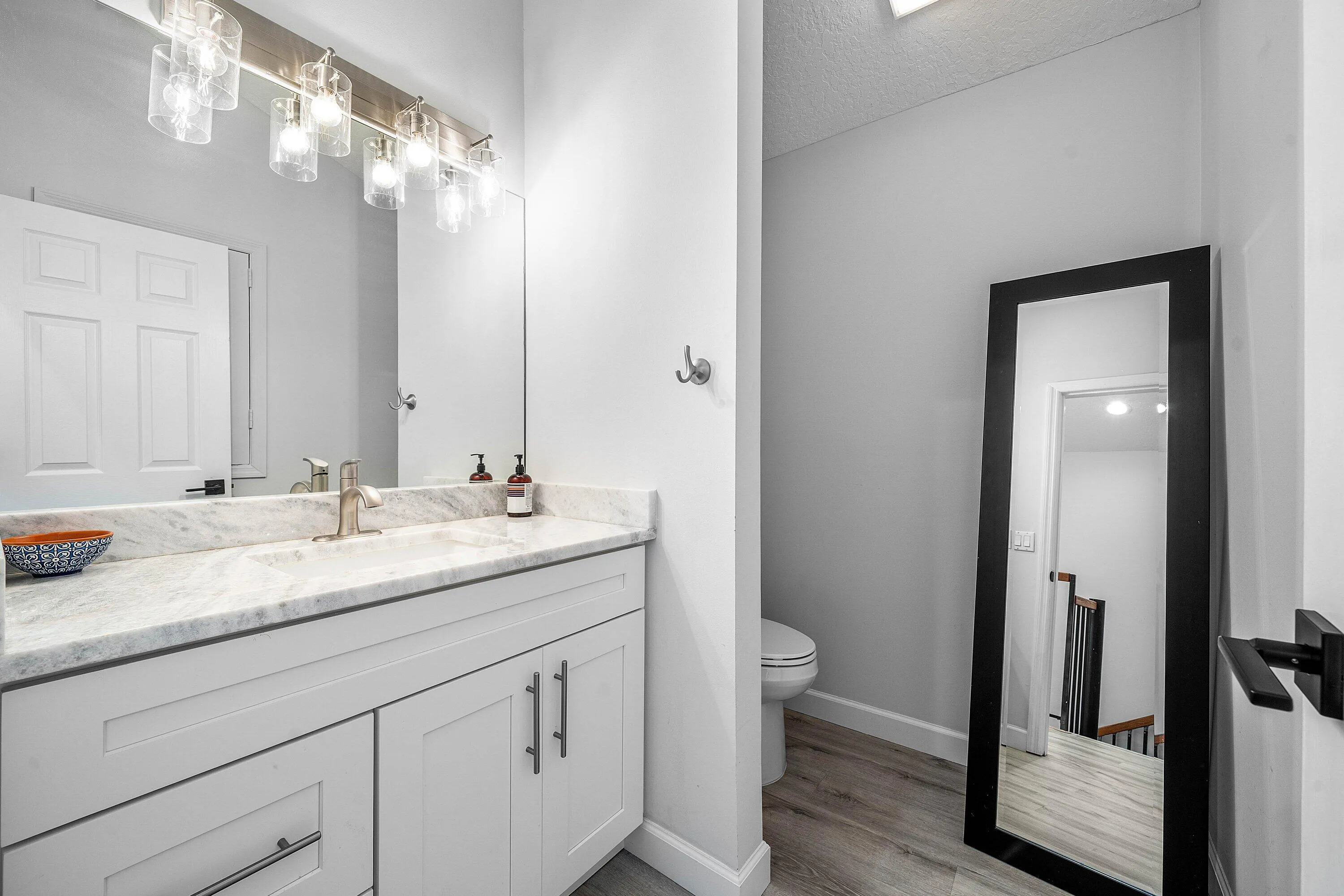 Guest Half Bathroom