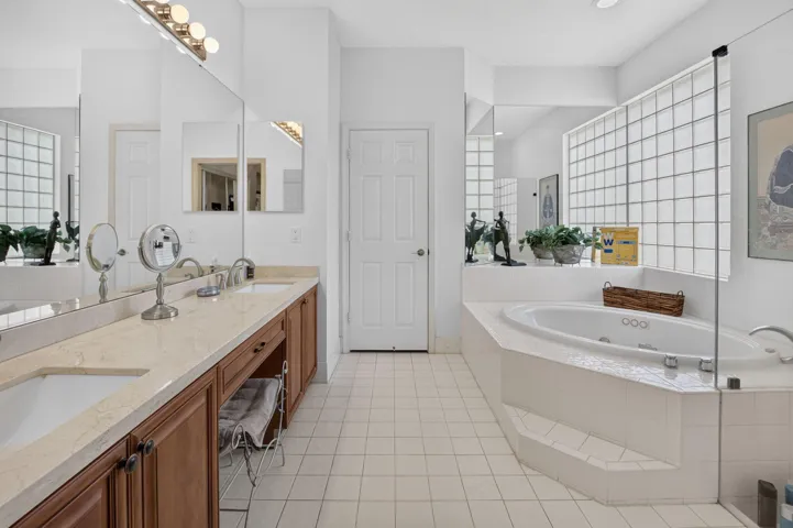 Frameless shower door!