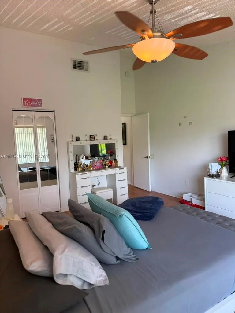 Property photo 89